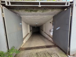 GARAŽA, 20 m<sup>2</sup>, Novi Sad, Socijalno