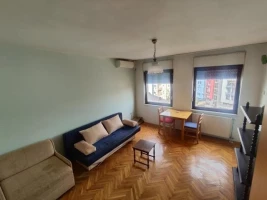 Mieten, Wohnung<br>24 m<sup>2</sup>, Novi Sad