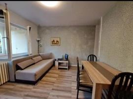 Mieten, Wohnung<br>30 m<sup>2</sup>, Novi Sad