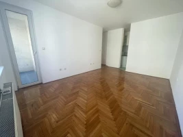 Renting, Apartment<br>52 m<sup>2</sup>, Novi Sad