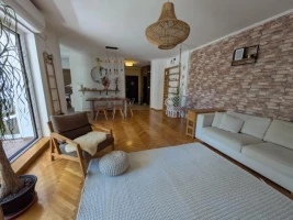 ZAKUP, Stan<br>117 m<sup>2</sup>, Novi Sad