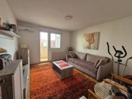 ZAKUP, Stan<br>54 m<sup>2</sup>, Novi Sad