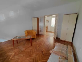 ZAKUP, Stan<br>71 m<sup>2</sup>, Novi Sad