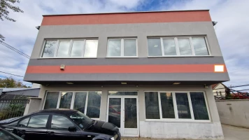 ZAKUP, Poslovni prostor<br>196 m<sup>2</sup>, Novi Sad