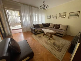 ZAKUP, Stan<br>72 m<sup>2</sup>, Novi Sad