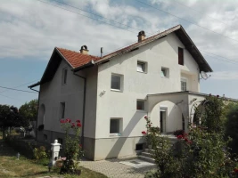 Haus, Samostalna, Sremska Kamenica, Čardak