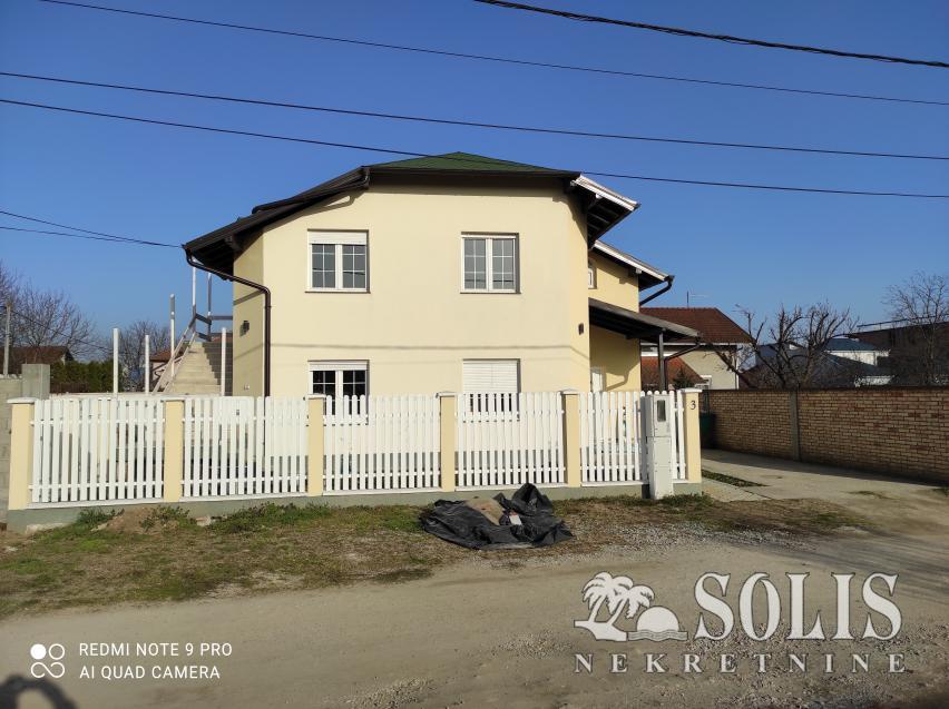 Кућа, Samostalna, Novi Sad, Adice