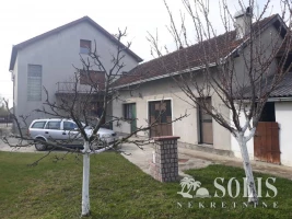 House, Samostalna, Temerin, Širi centar