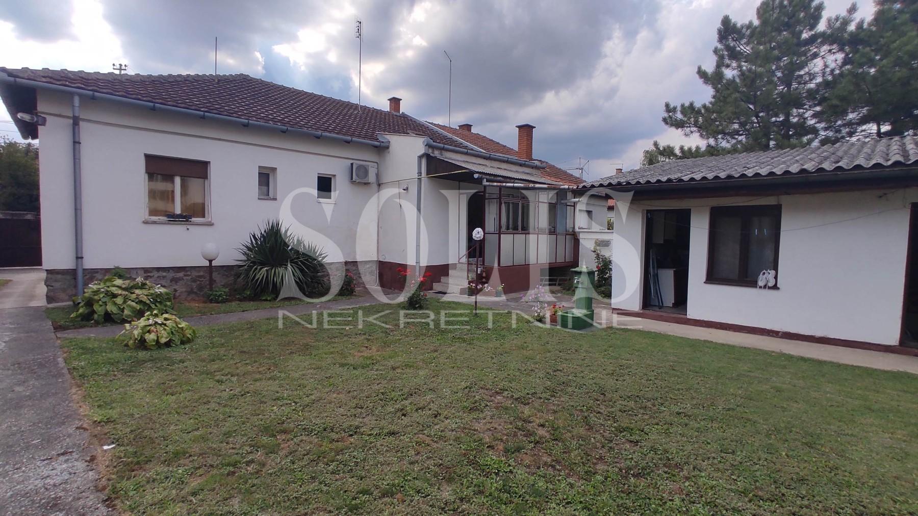 KUĆA, Petrovaradin, Novi Majur | Šifra: 3002353