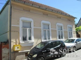 Кућа, Samostalna, Sremski Karlovci, Centar