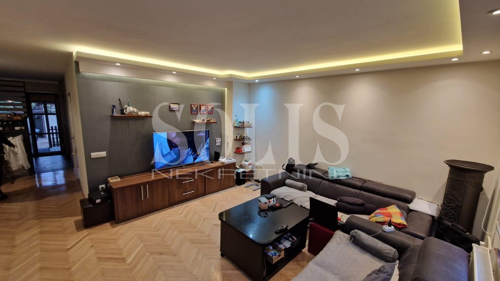 KUĆA, Futog, Širi centar | Šifra: 3002887