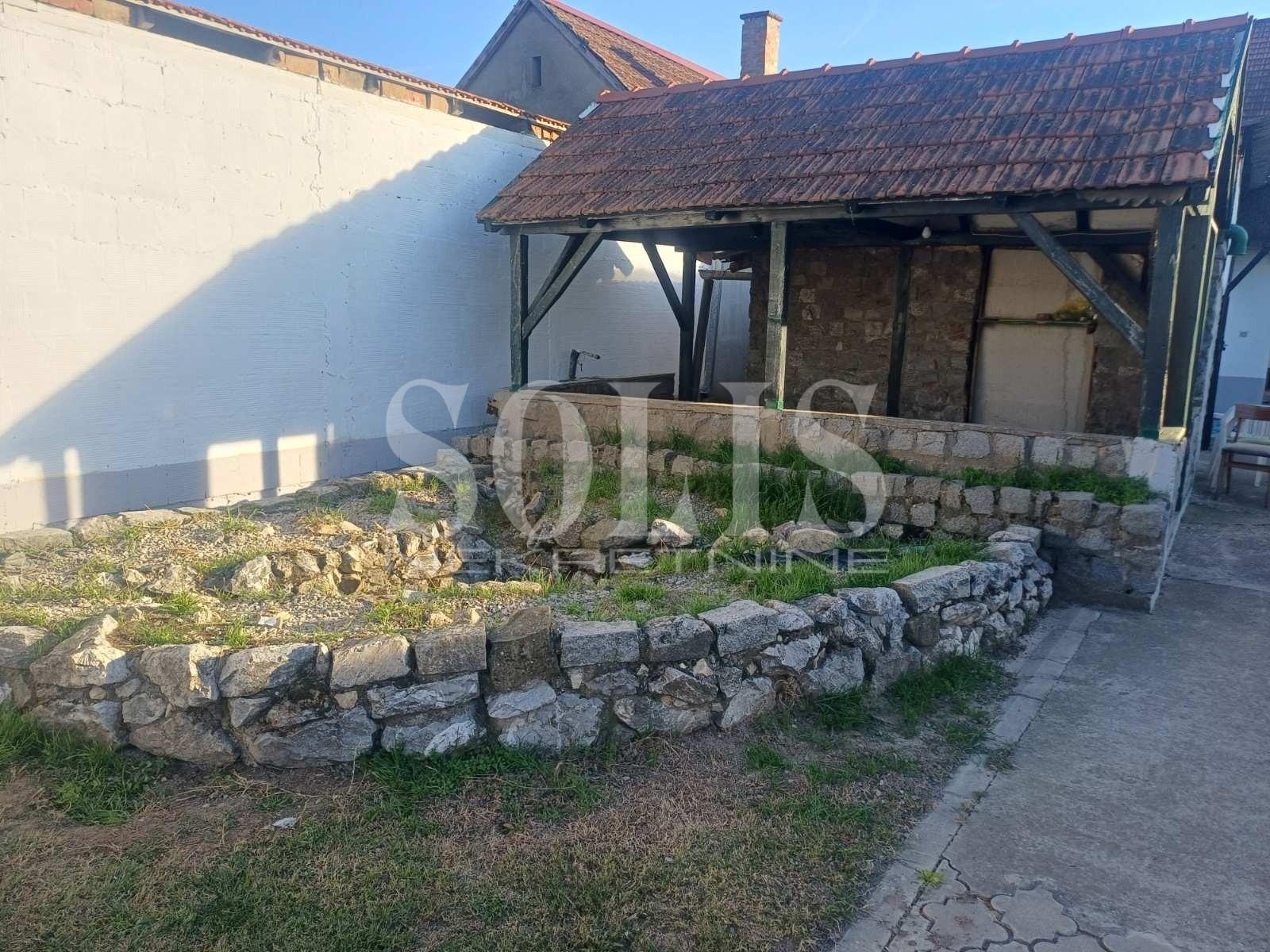 KUĆA, Ruma, Širi centar | Šifra: 3003078