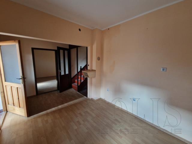 KUĆA, Futog, Stari Futog | Šifra: 3003333