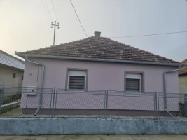 Кућа, Samostalna, Srbobran, Vašarište