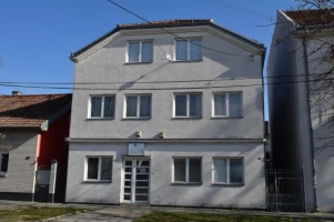 House, Samostalna, Novi Sad, Salajka