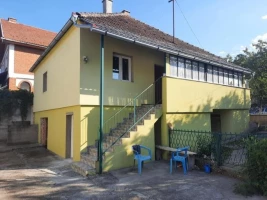 Кућа, Samostalna, Bukovac, Centar