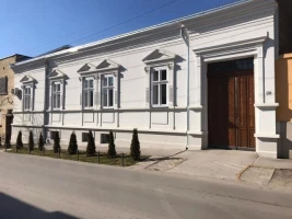 House, Samostalna, Subotica, Centar