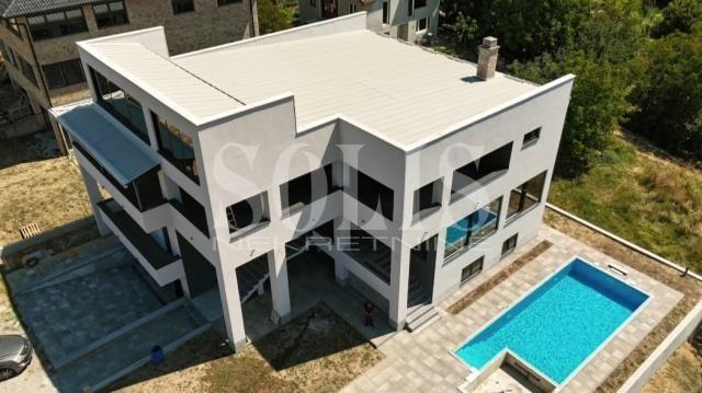 HOUSE, Sremska Kamenica, Popovica | Šifra: 3003962