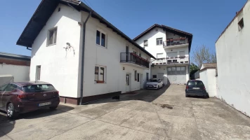 Kuća, Poslovni objekat, Novi Sad, Salajka