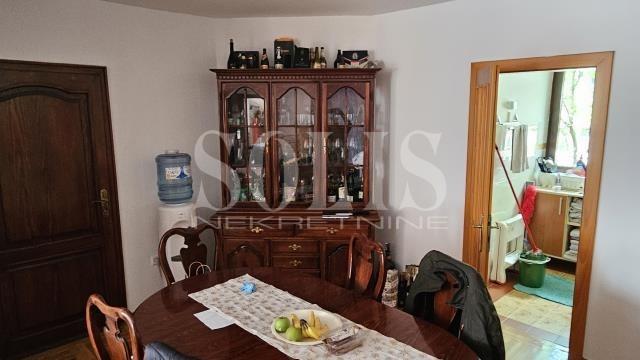 VETERNIK, KUĆA 643M2
