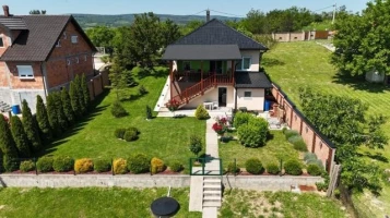 Kuća, Vikendica, Sremski Karlovci, Banstol