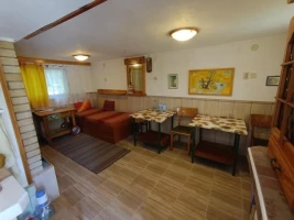 Haus, Samostalna, Novi Sad, Kamenjar