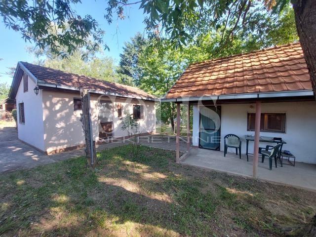 KUĆA, Čortanovci, Banstol | Šifra: 3004234