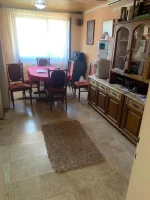 Kuća, Samostalna, Srbobran, Širi centar