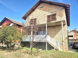 Kuća, Samostalna, Futog, Centar