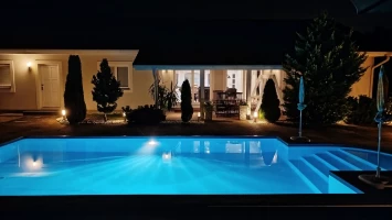 Kuća, Samostalna, Bački Petrovac, Bački Petrovac