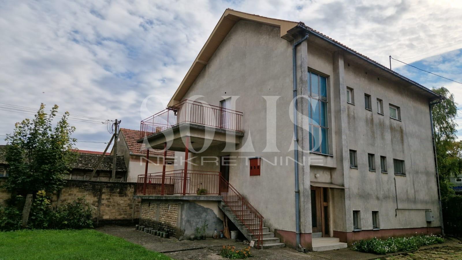 KUĆA, Novi Karlovci, Novi Karlovci | Šifra: 3004343