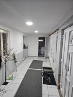 Кућа, Samostalna, Srbobran, Širi centar