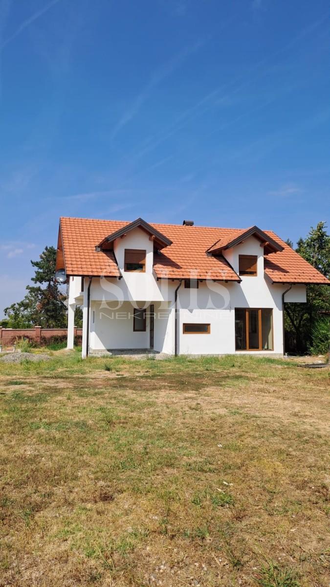 KUĆA, Sremski Karlovci, Banstol | Šifra: 3004349