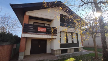 Kuća, Samostalna, Budisava, Širi centar