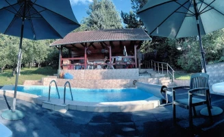 Kuća, Samostalna, Sremska Kamenica, Popovica