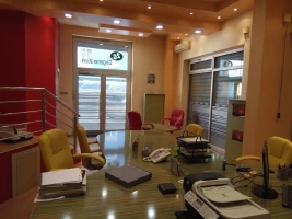 Poslovni prostor<br>69 m<sup>2</sup>, Novi Sad, Grbavica