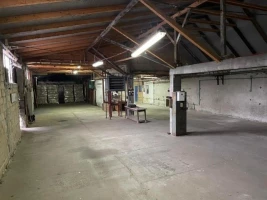 Poslovni prostor<br>932 m<sup>2</sup>, Subotica, Širi centar