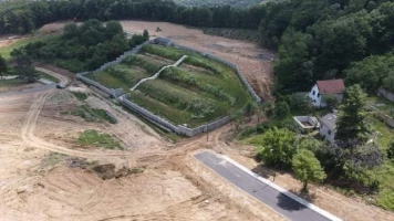 Плац, 4431 m<sup>2</sup>, Vrdnik, Vrdnik