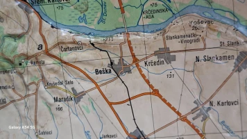 Plac, 2800 m<sup>2</sup>, Krčedin, Krčedin