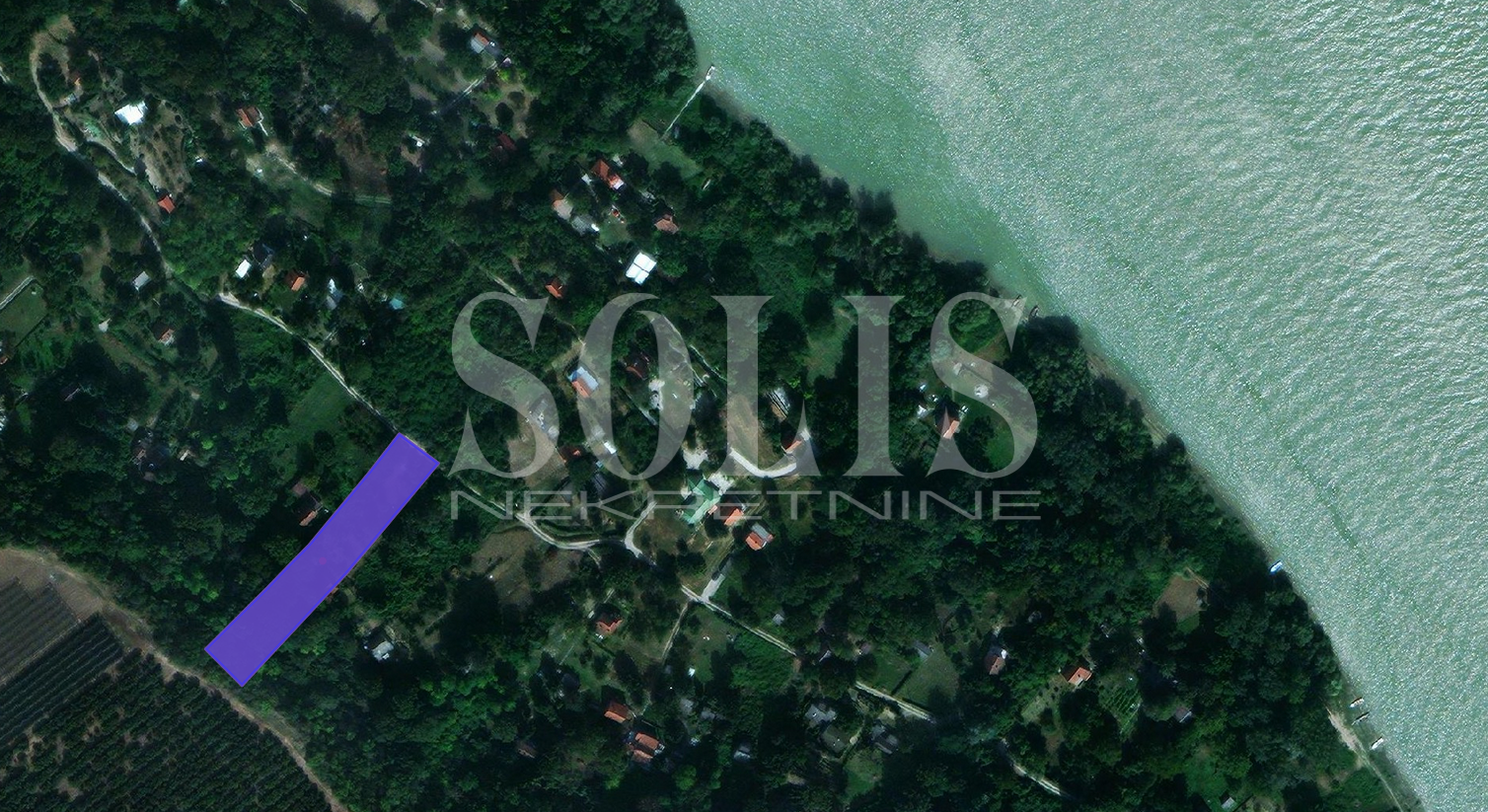 PLAC, Stari Slankamen, Širi centar | Šifra: 7072196