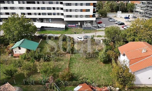 PLAC, Sremska Kamenica, Auto kuća Petrović | Šifra: 7072204