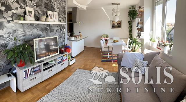 Novi Sad Salajka Three-room apartment