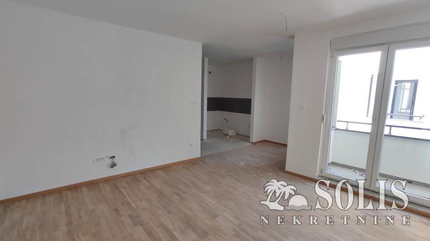 Novi Sad Salajka Three-room apartment