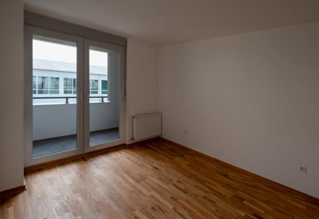 Apartment, Three-room apartment<br>55 m<sup>2</sup>, Telep - južni