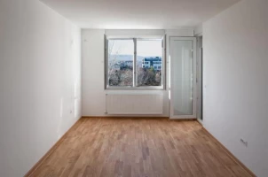 Apartment, Four- room apartment<br>95 m<sup>2</sup>, Telep - južni