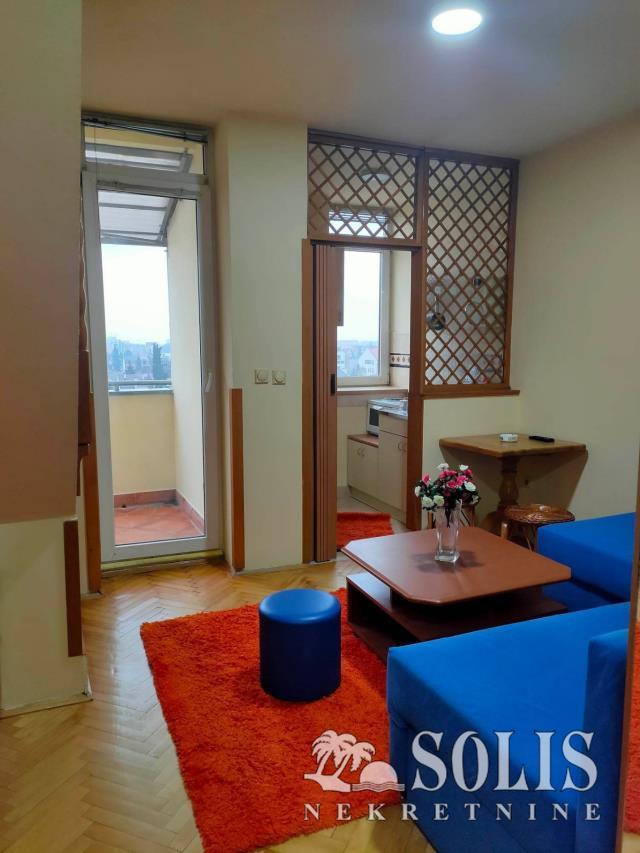 Apartment, Two-room apartment (one bedroom)<br>40 m<sup>2</sup>, Adamovićevo naselje