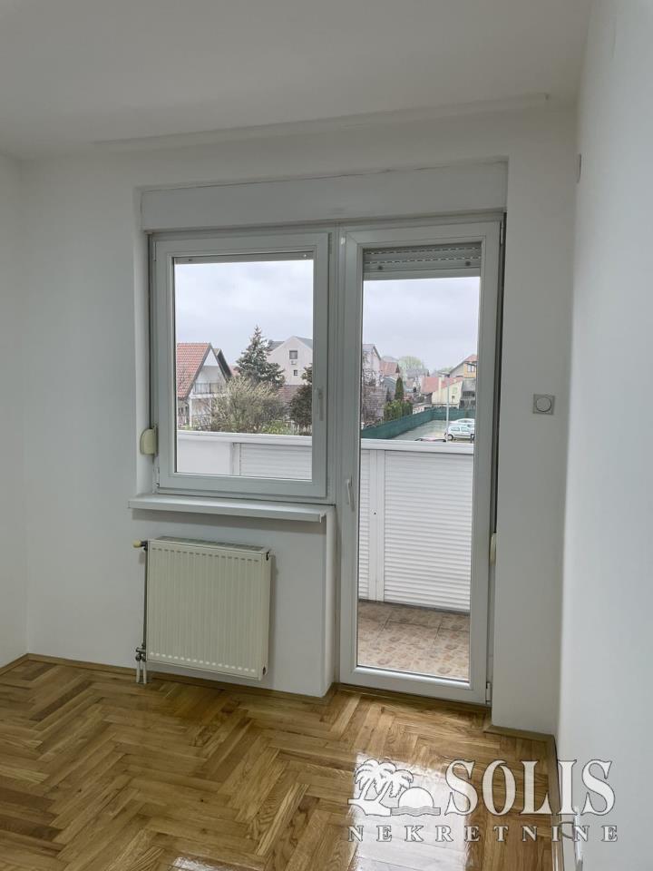 Novi Sad Somborski bulevar One and a half-room apartment
