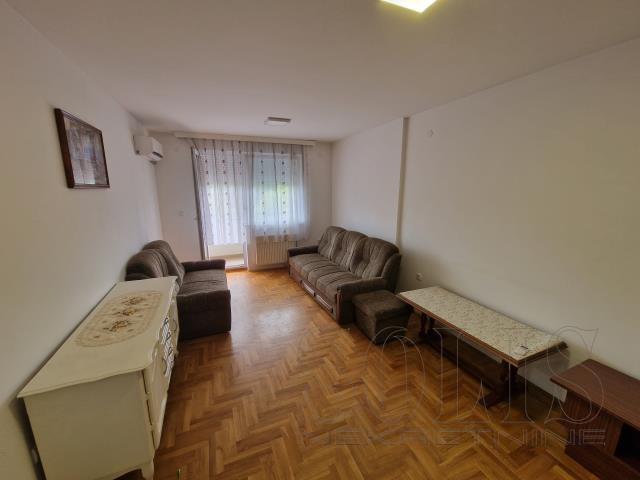 Novi Sad Telep - južni 3-Zimmer Wohnung
