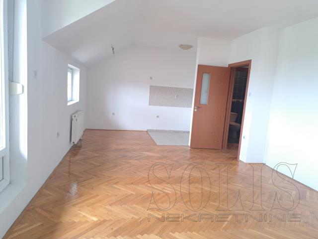 Apartment, Three-room apartment<br>80 m<sup>2</sup>, Novo naselje - Šarengrad