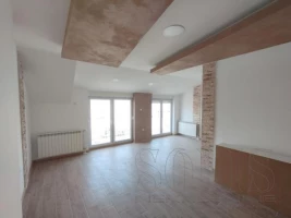Apartment, Four- room apartment<br>77 m<sup>2</sup>, Grbavica
